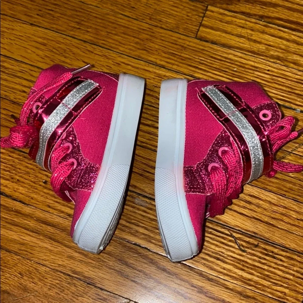 Hot pink Canvas Sneakers for Toddler Size 5